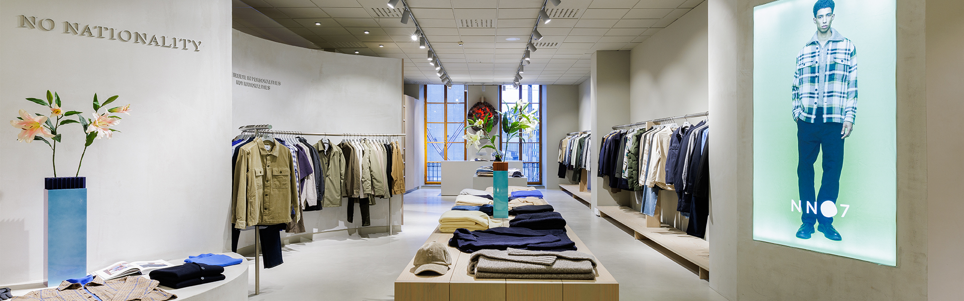 I morgon öppnar Uniqlo i Stockholm Vi har hittat de roligaste köpen Tjock Garderoben #37 I morgon öppnar Uniqlo i Stockholm Vi har hittat de roligaste köpen Tjock Garderoben